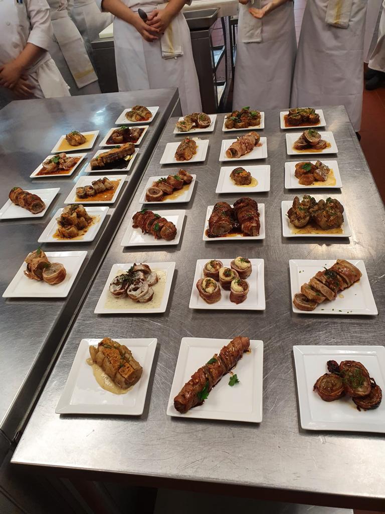 Se Cucumber Jade 黄玉参 wild caught sabah sustainable ethical harvested hand dive no chemical fresh frozen deep no bleach collagen cure cancer Singapore online delivery