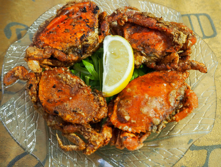 PEPPER AND GARLIC SOFT-SHELL CRABS