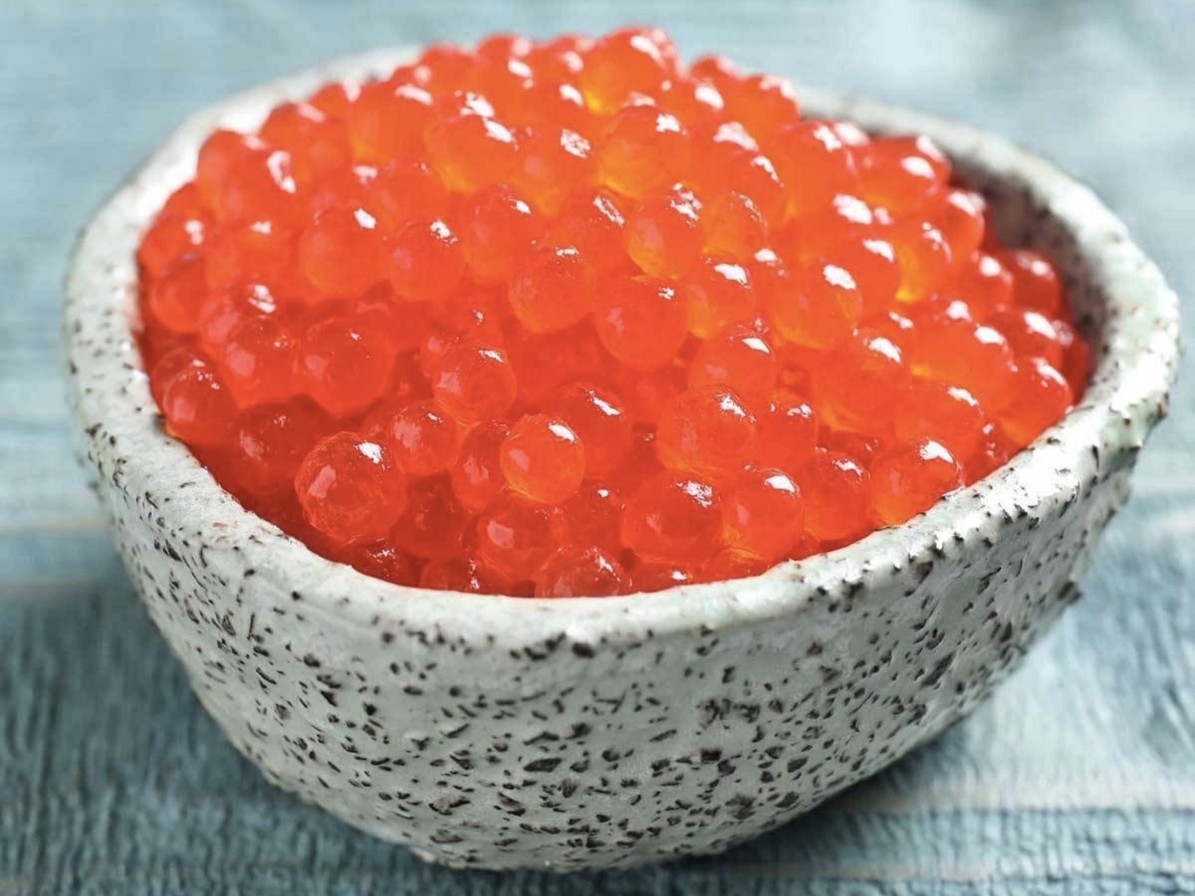 Salmon Roe Vs Sturgeon Roe Wild Sustainable King Salmon Roe/ Ikura (200g) – Dish The Fish