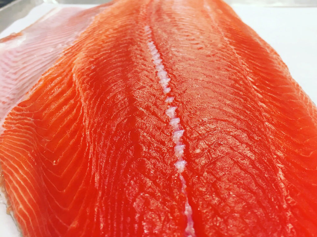 dishthefish the new age fishmonger wild caught king salmon red ivory fresh fish seafood home delivery wet market singapore fillet steak child cut vacuum pack next day delivery boneless 新加坡 野生三文鱼 小孩子 无骨 加拿大 网购 鱼片 鱼片汤 海抓 送货上门 新鲜 渔民 新加坡 巴刹